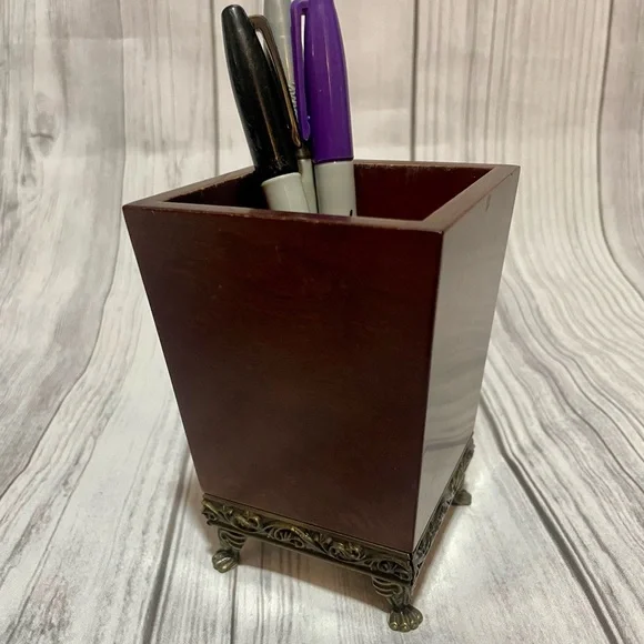 Vintage Bombay Company  Brown Wooden Pencil Cup / Pencil Holder - Picture 2 of 4